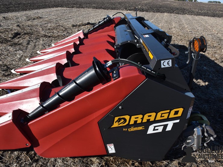2022-drago-gt-6r30-corn-head-image-12
