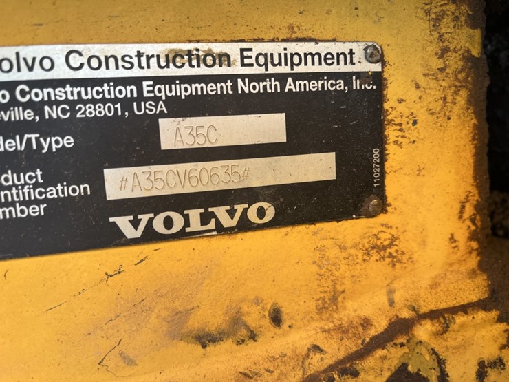 2000-volvo-a35c-image-14