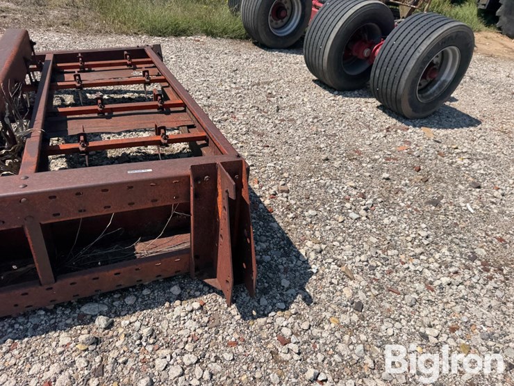 farmhand-bale-attachment-image-10