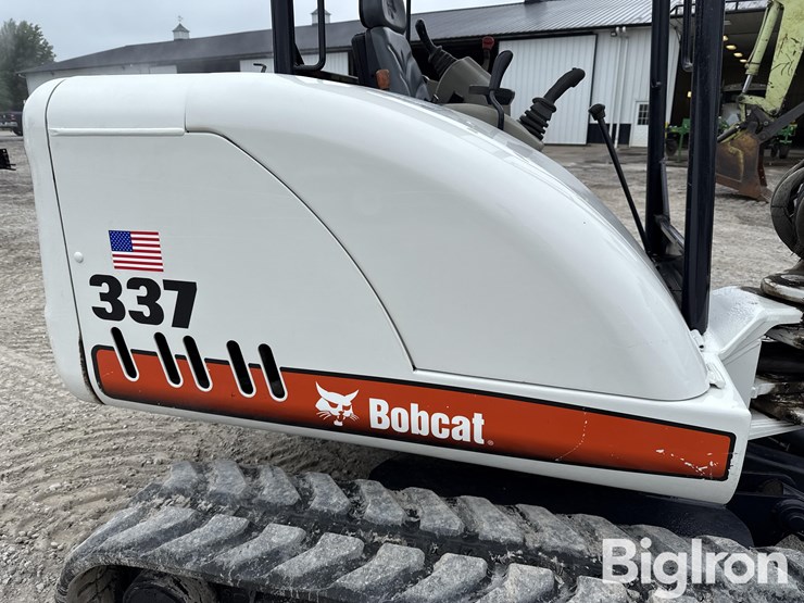 2005-bobcat-337g-image-9