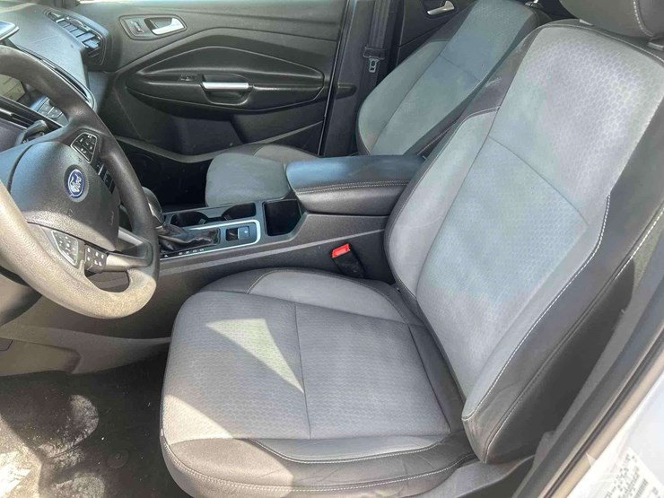 2018-ford-escape-image-12