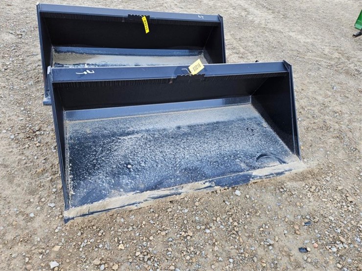 #3216-•-new-swict-60"-material-bucket-image-7