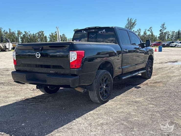 2018-nissan-titan-image-3