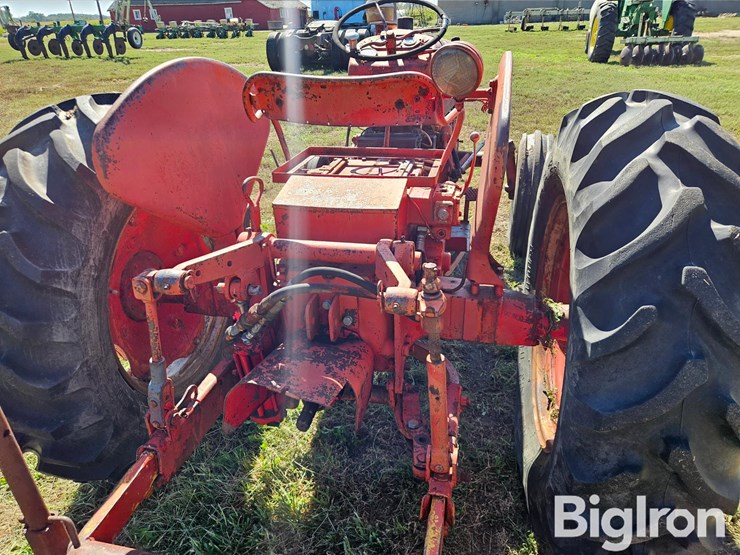 international-300-image-14