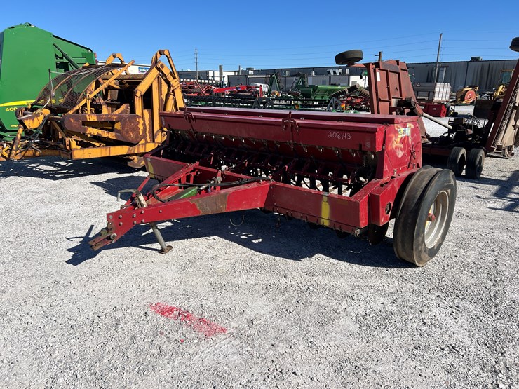 case-ih-5100-image-1