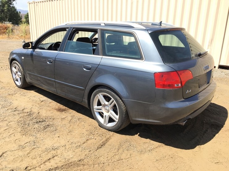 2005-audi-a4-quattro-sedan,-image-4