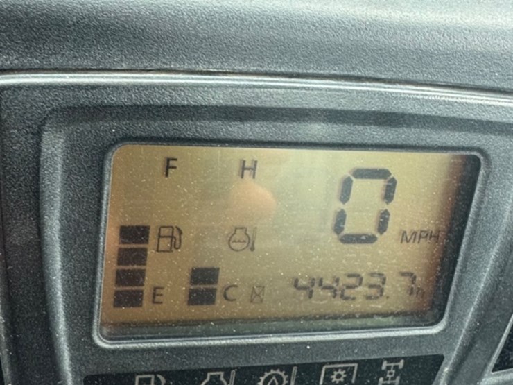 kubota-rtv-x1100c-image-10