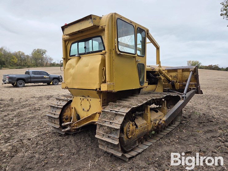 1967-caterpillar-d6c-image-5