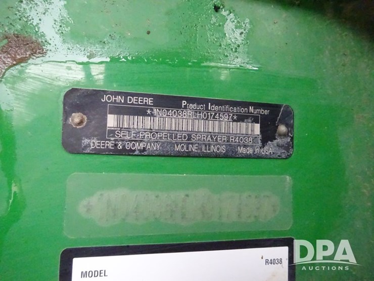 2017-john-deere-r4038-image-136