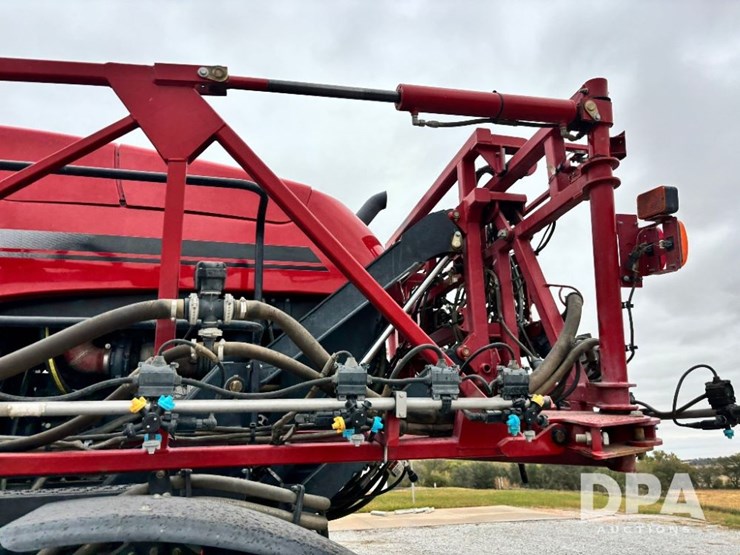 2019-case-ih-patriot-4440-image-81