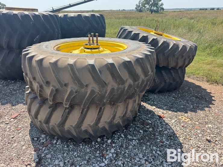 deere-tires-image-4
