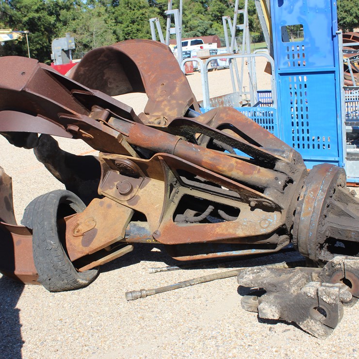 #2790 • HYD ORANGE PEEL GRAPPLE