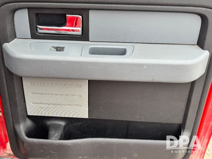 2013-ford-f150-xlt-image-61