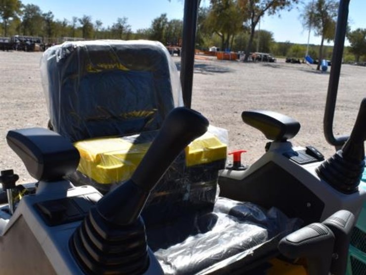 cfg-qk18r-mini-excavator-(serial-#-qk18r250904000005)-(k)-image-6