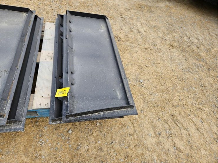 #3004-•-(2)-face-plates-image-4