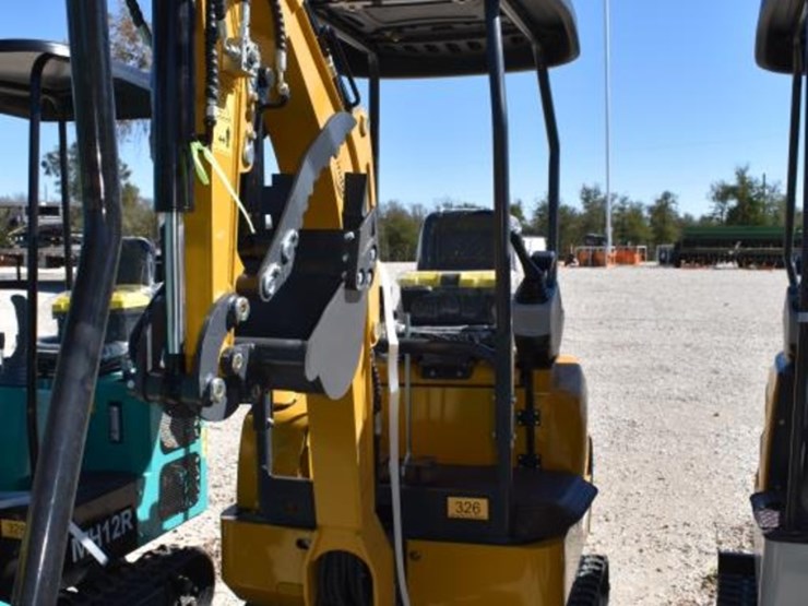 cfg-qk20r-mini-excavator-(serial-#-qk20r202509020841)-(k)-image-1