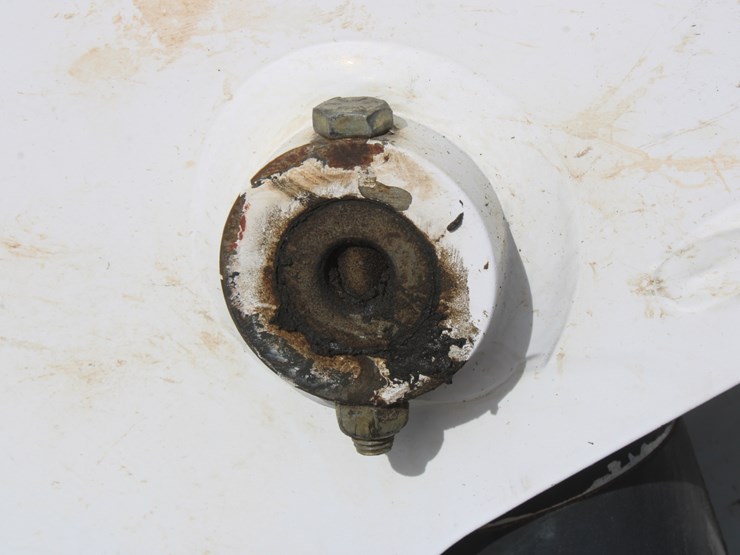 2015-bobcat-s530-image-30