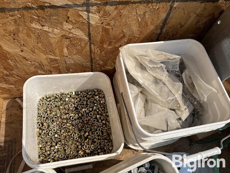 grain-bin-miscellaneous-bolts-&-parts-image-15