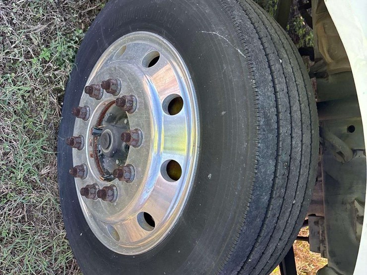 2008-sterling-acterra-image-23