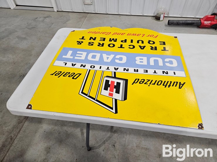 international-cub-image-4