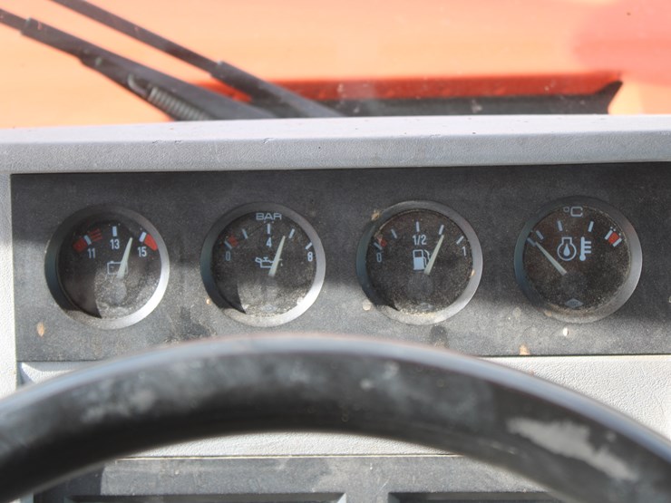 1992-agco-allis-8630-image-57