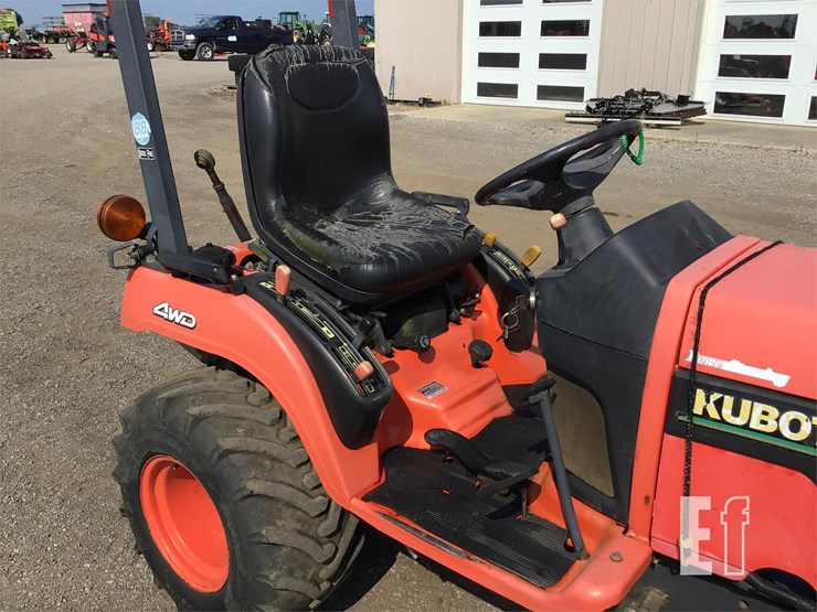 2003-kubota-bx2200-image-11