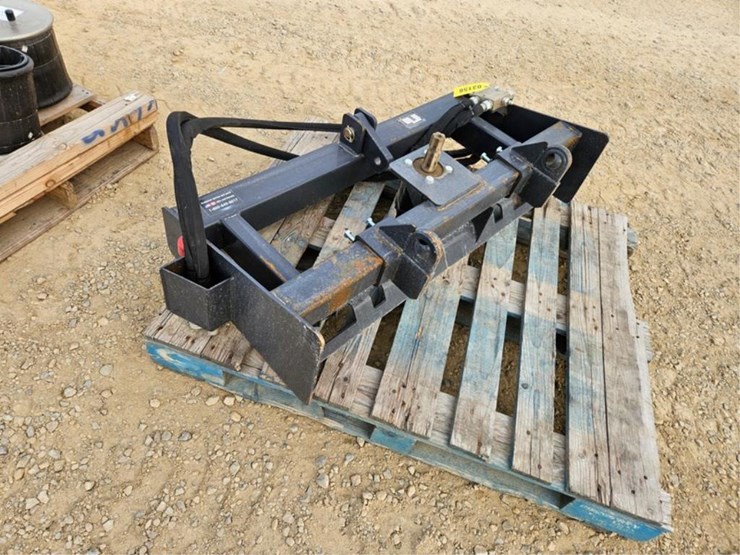 #3156-•-new-land-honor-pha-16-2c-3pt-hitch-adaptor-image-6