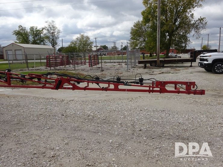 2019-case-ih-patriot-3340-image-28