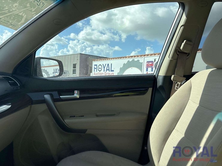 2015-kia-sorento-image-17