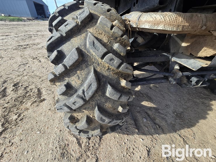 2013-john-deere-gator-image-17