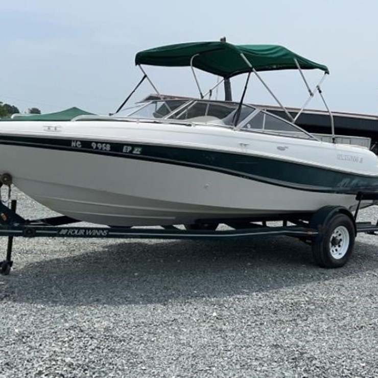 2003 HORIZON FOURWINDS BOAT