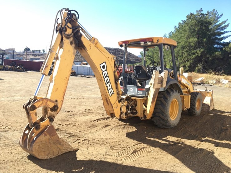 2006-deere-310sg-image-3