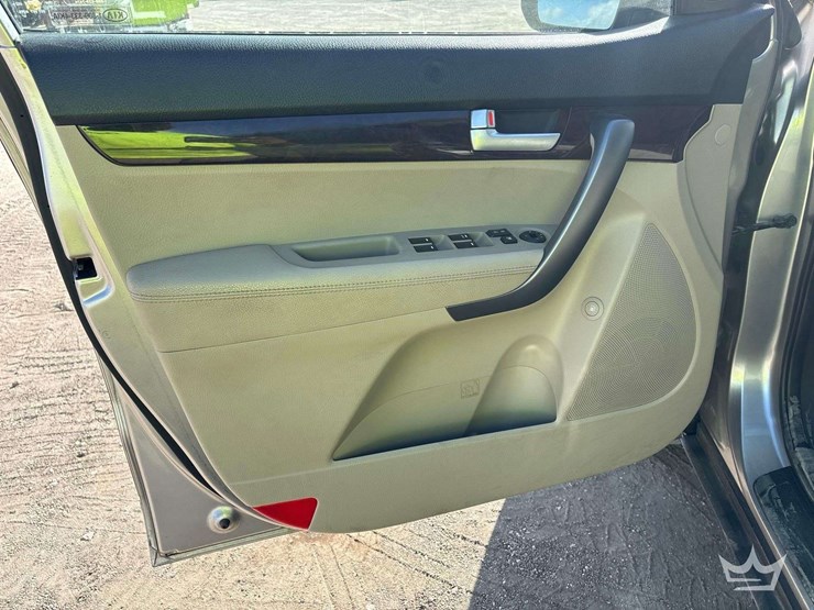 2015-kia-sorento-image-11