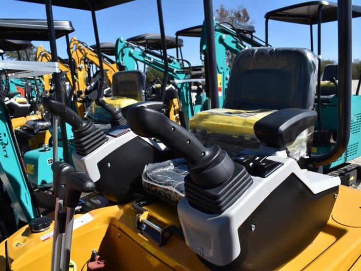 cfg-mx20r-mini-excavator-(serial-#-mx20r2025x1000145)-(k)-image-6