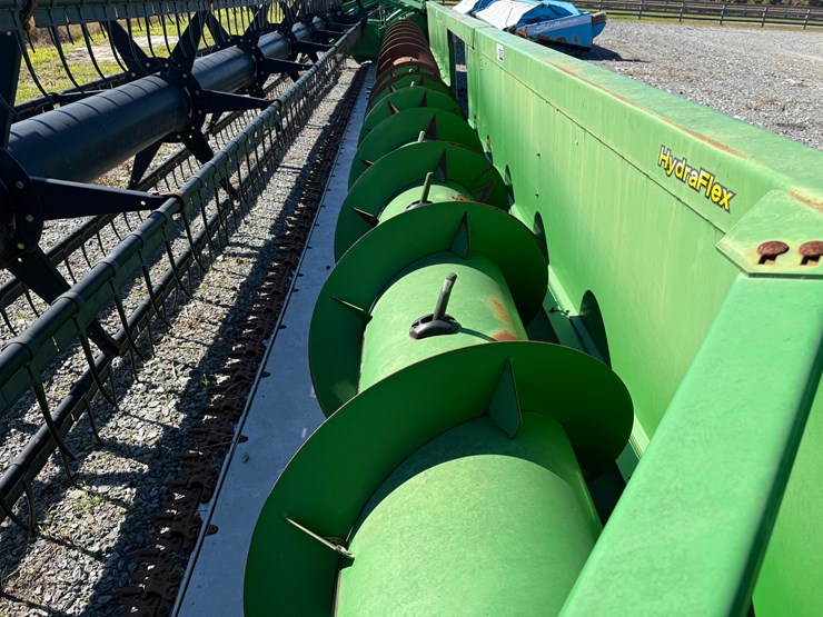 2008-john-deere-635f-image-11