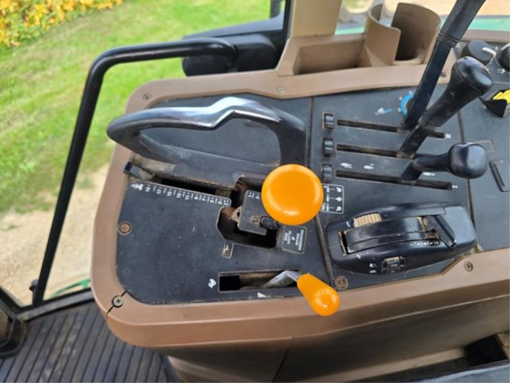 john-deere-7610-image-26