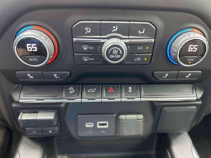 2021-chevrolet-silverado-1500-image-19