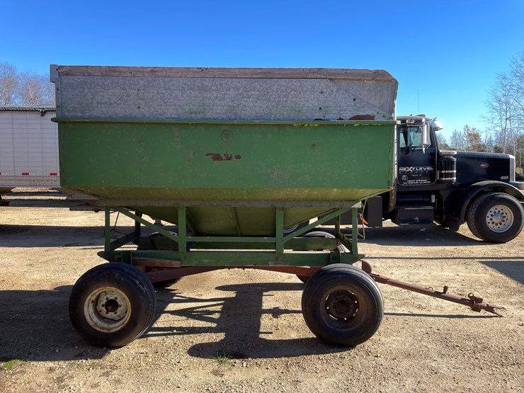 #5929-•-gravity-box-on-running-gear-image-4