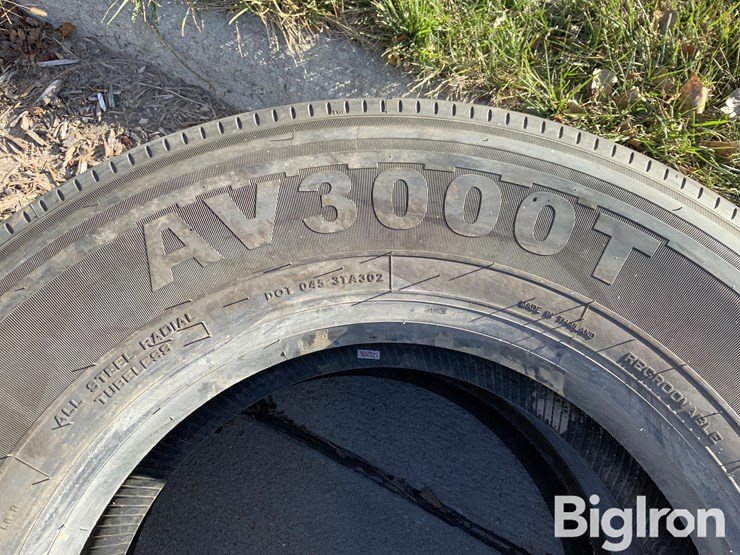 truck/trailer-tires-image-11