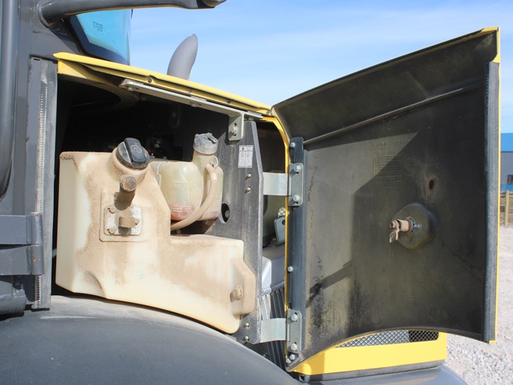 2021-new-holland-w80c-image-48