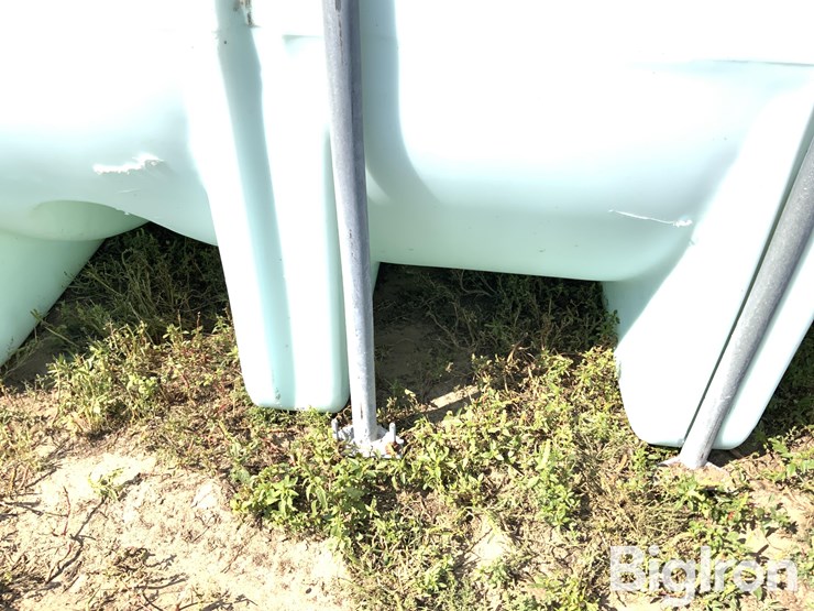 2550-gallon-poly-tank-image-13