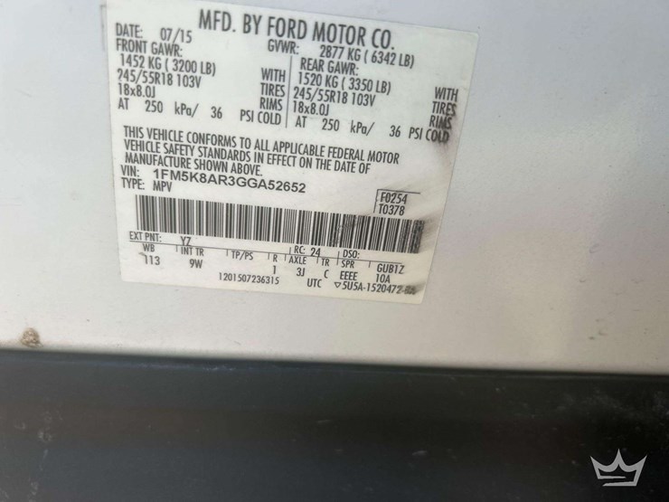 2016-ford-explorer-image-7