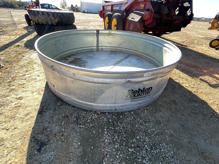 #5946-•-behlen-galvanized-water-tank-image-2