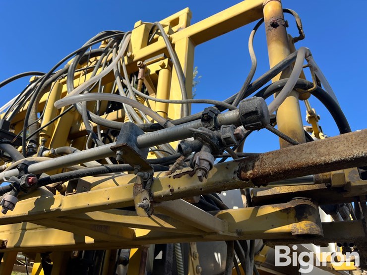 ag-chem-rogator-854-image-13