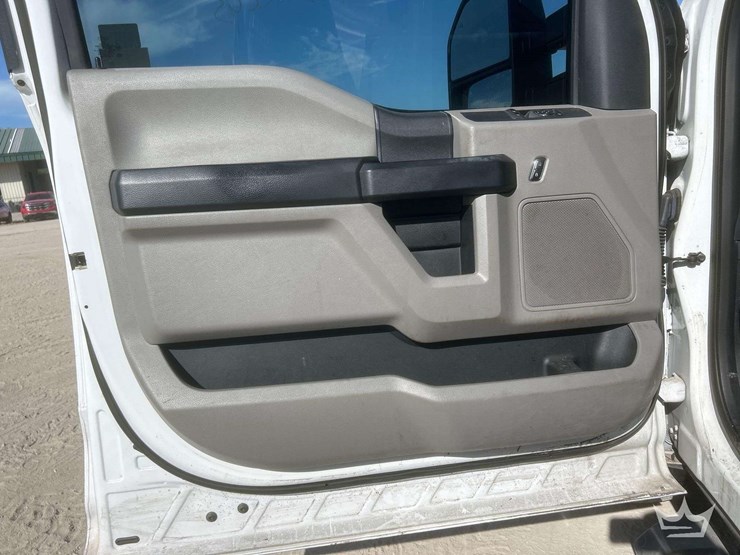 2017-ford-f250-image-6