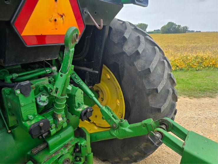 john-deere-4455-image-6