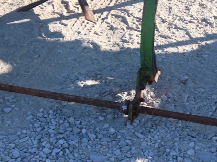 john-deere-100-image-7