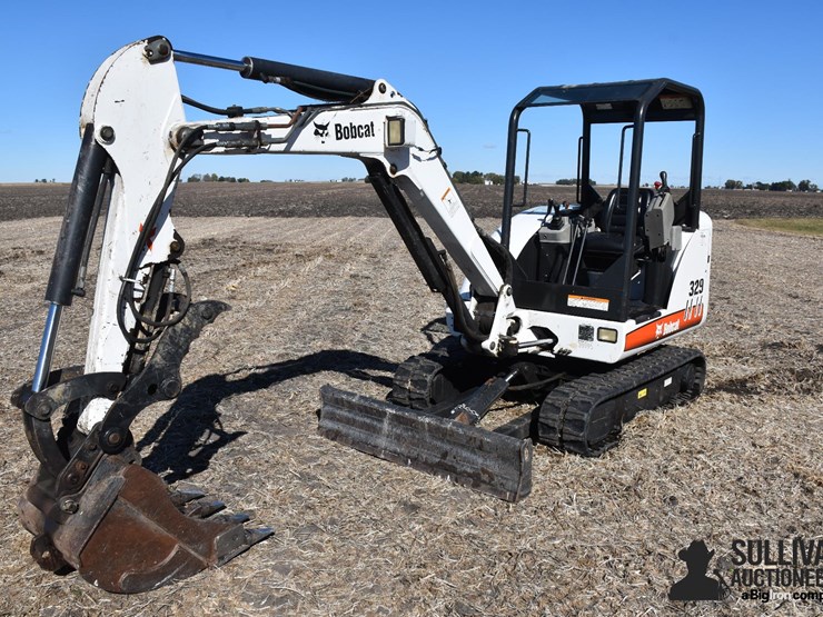 2007-bobcat-329g-image-9