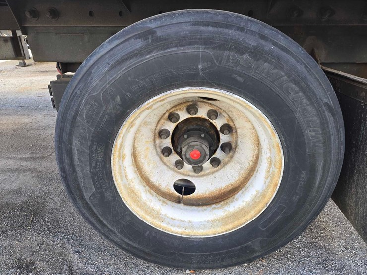 2015-great-dane-trailer-image-5