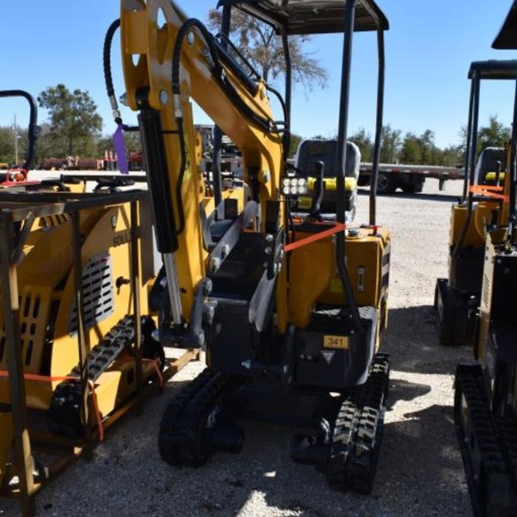 CFG MX12R MINI EXCAVATOR (SERIAL # MX12R2025J0000110) (K)